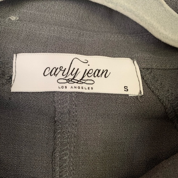 Carly Jean chambray button down blouse - Picture 3 of 6